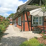 To Hus - Frauke Mit Sauna By Interhome